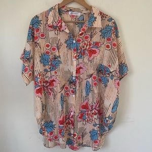 CUPSHE/FLORAL PRINT BUTTONED BEACH TUNIC OR COVER-UP Size L